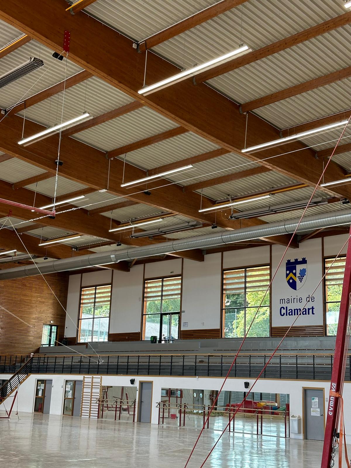 Éclairage LED gymnase Clamart